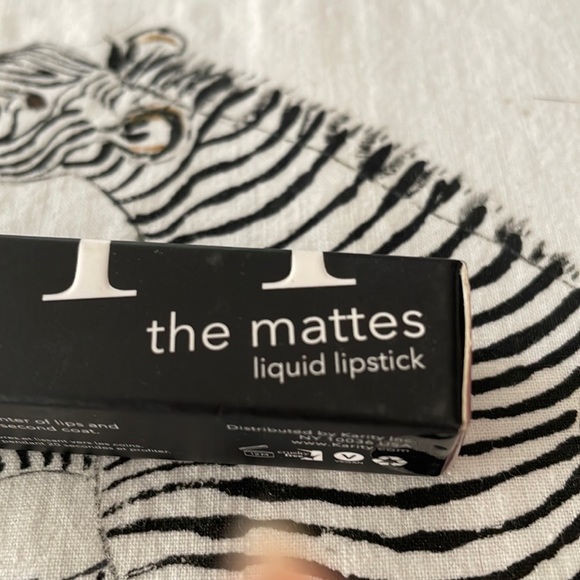 KLARITY the mattes liquid lipstick - Picture 5 of 5